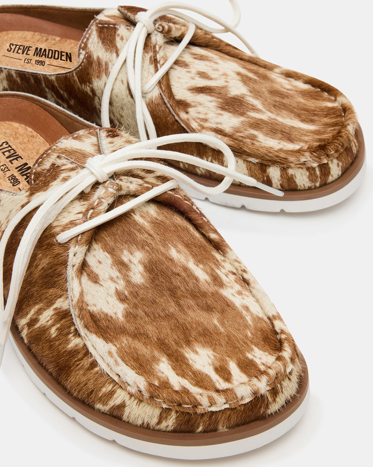 SAILOR Brown White Slip-On Laces Footbed Men's Casual Shoe - Steve Madden