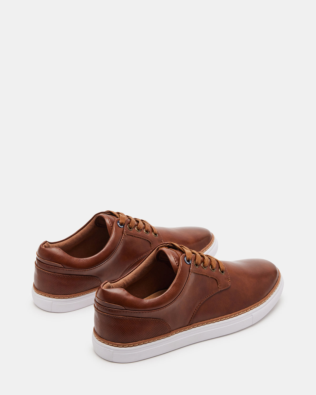 GUSS Tan Low-Top Men's Casual Shoe - Steve Madden