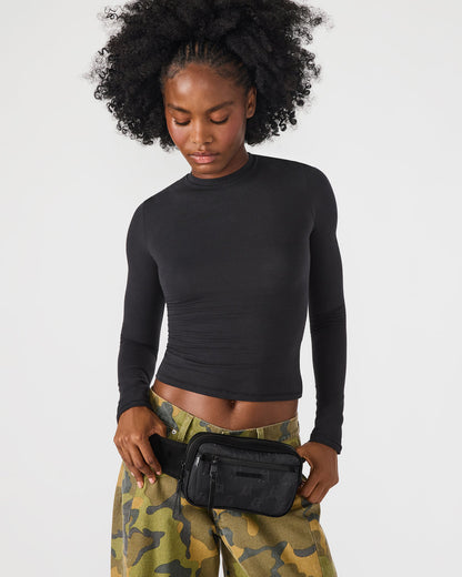 LIND Black/Black Women's Adjustable Belt Handbag - Steve Madden
