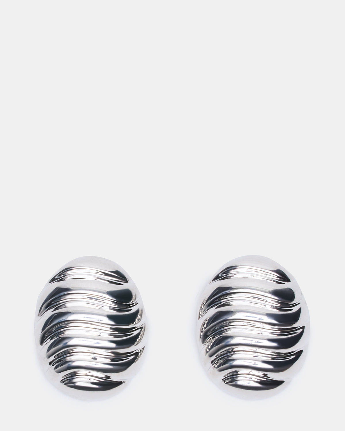 GROOVED CIRCULAR STUD EARRINGS SILVER Women's Sculpted Grooved Stud Earrings - Steve Madden