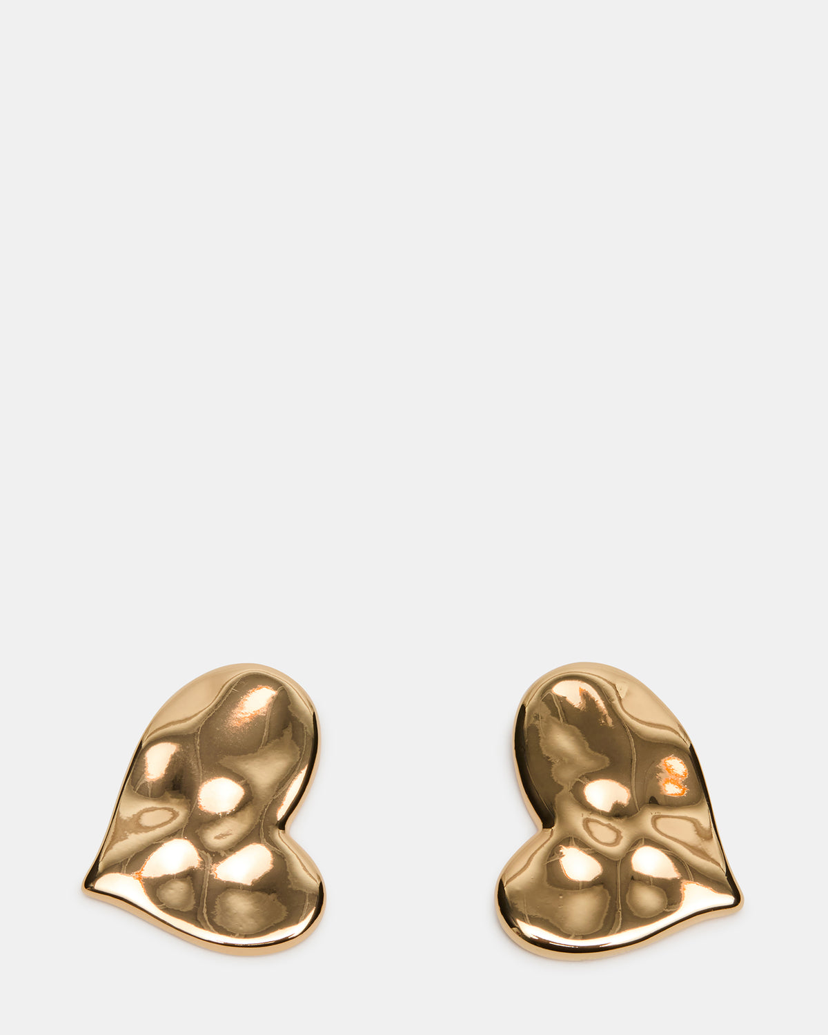 TEXTURED HEART STUD EARRINGS GOLD Women's Textured Heart Stud Earrings - Steve Madden