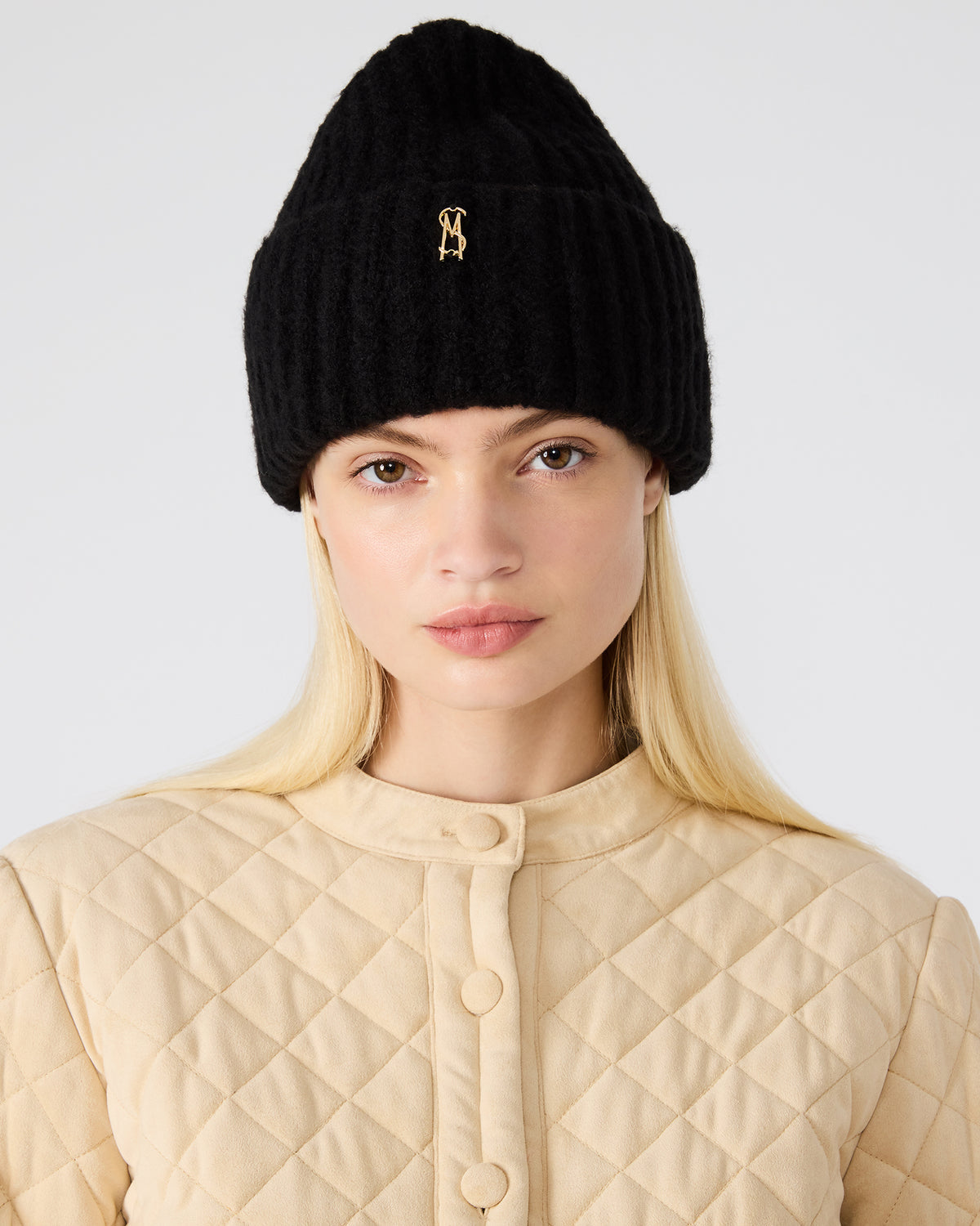LOGO BEANIE Black Fuzzy RIbbed Knit Women's Beanie - Steve Madden
