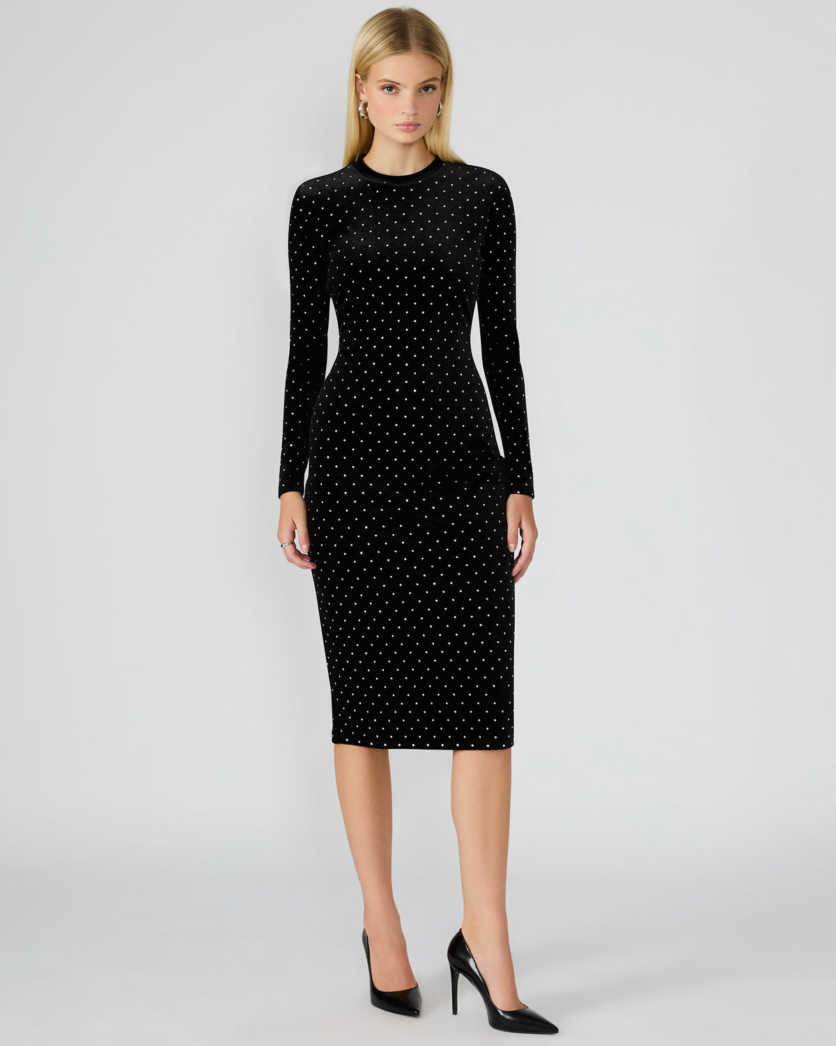 HAILEE Black Studded Velvet Long-Sleeved Pull-On Mock Neck Midi Women's Dress - Steve Madden