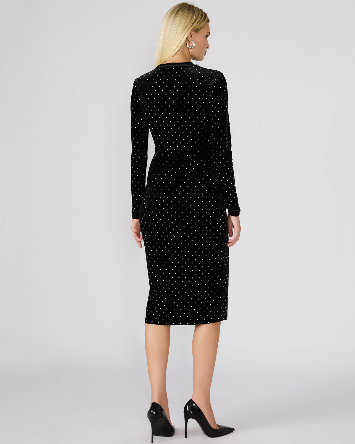 HAILEE Black Studded Velvet Long-Sleeved Pull-On Mock Neck Midi Women's Dress - Steve Madden