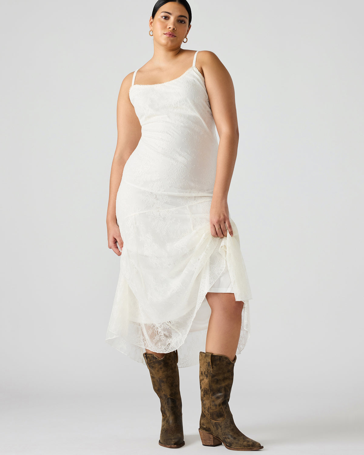 VEERA White Maxi Lace Flowy Women's Dress - Steve Madden