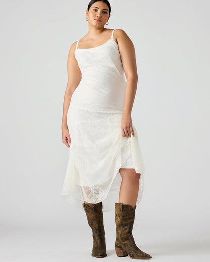 VEERA White Maxi Lace Flowy Women's Dress - Steve Madden