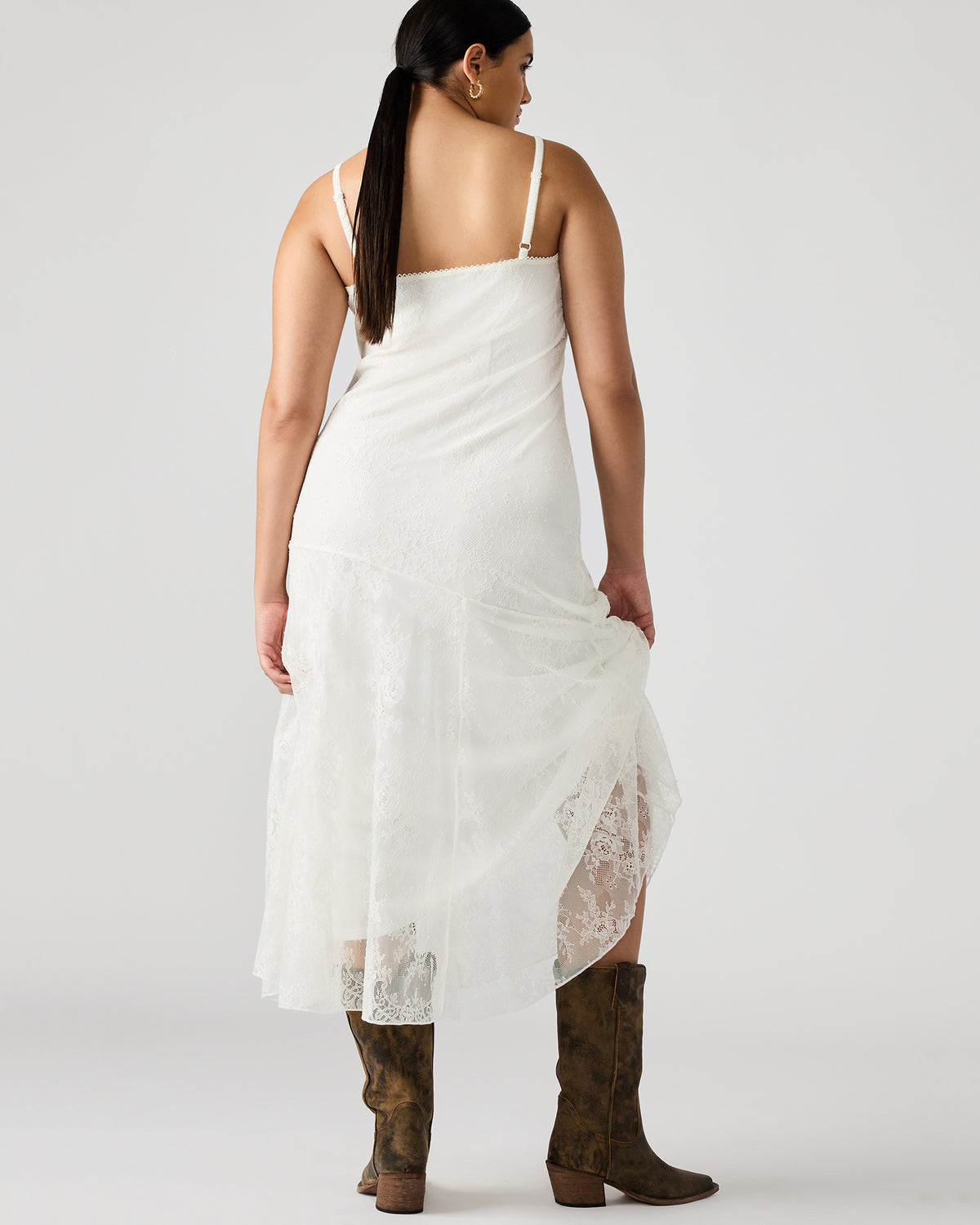 VEERA White Maxi Lace Flowy Women's Dress - Steve Madden