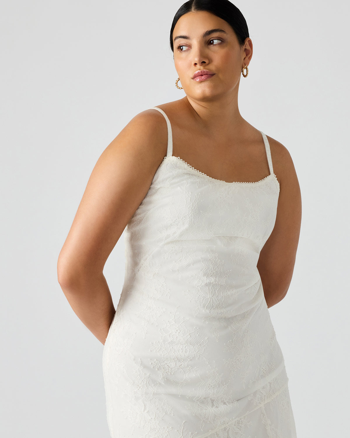 VEERA White Maxi Lace Flowy Women's Dress - Steve Madden