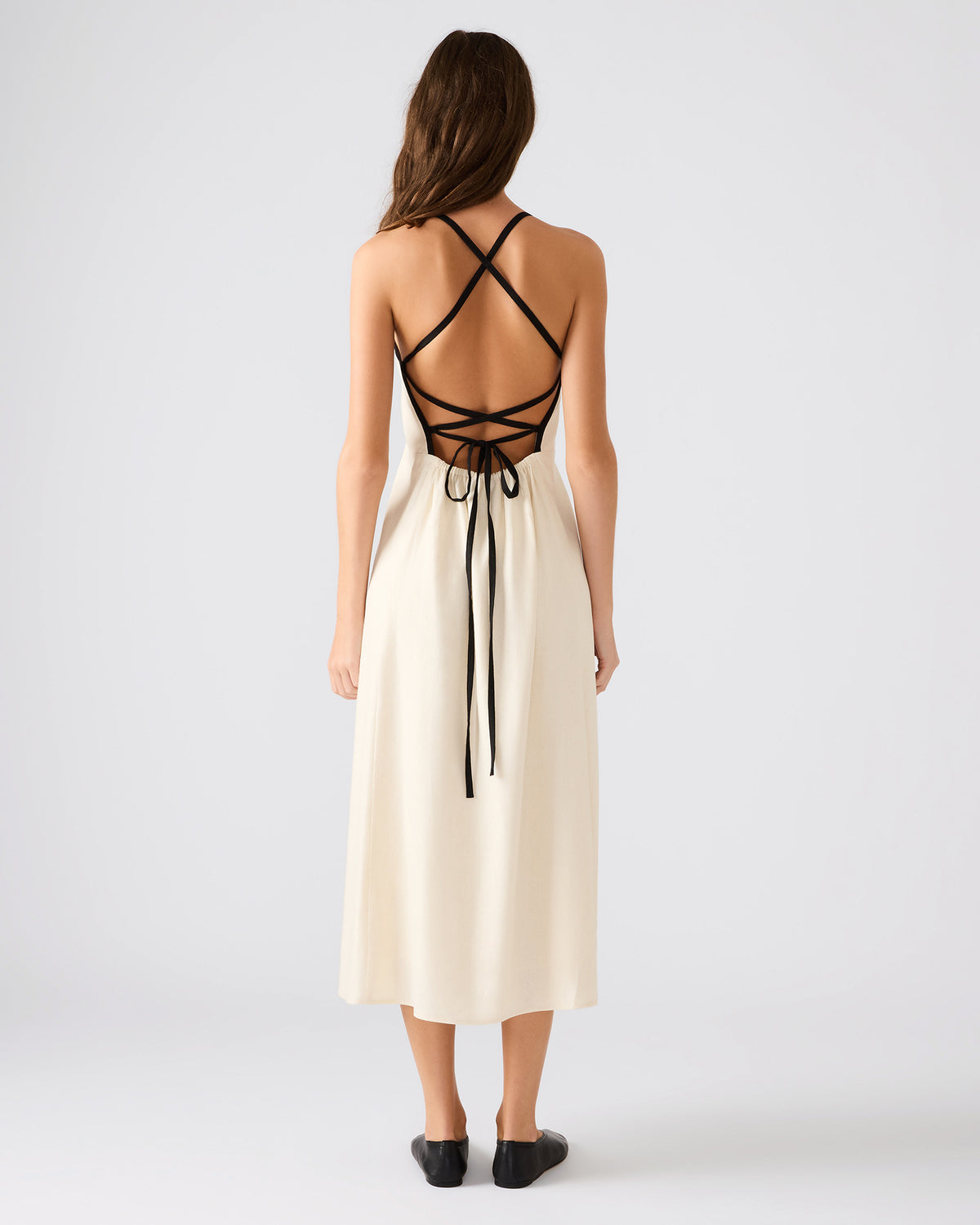 RIYAN Natural Women's Flowy Strappy Crossback Maxi Dress - Steve Madden