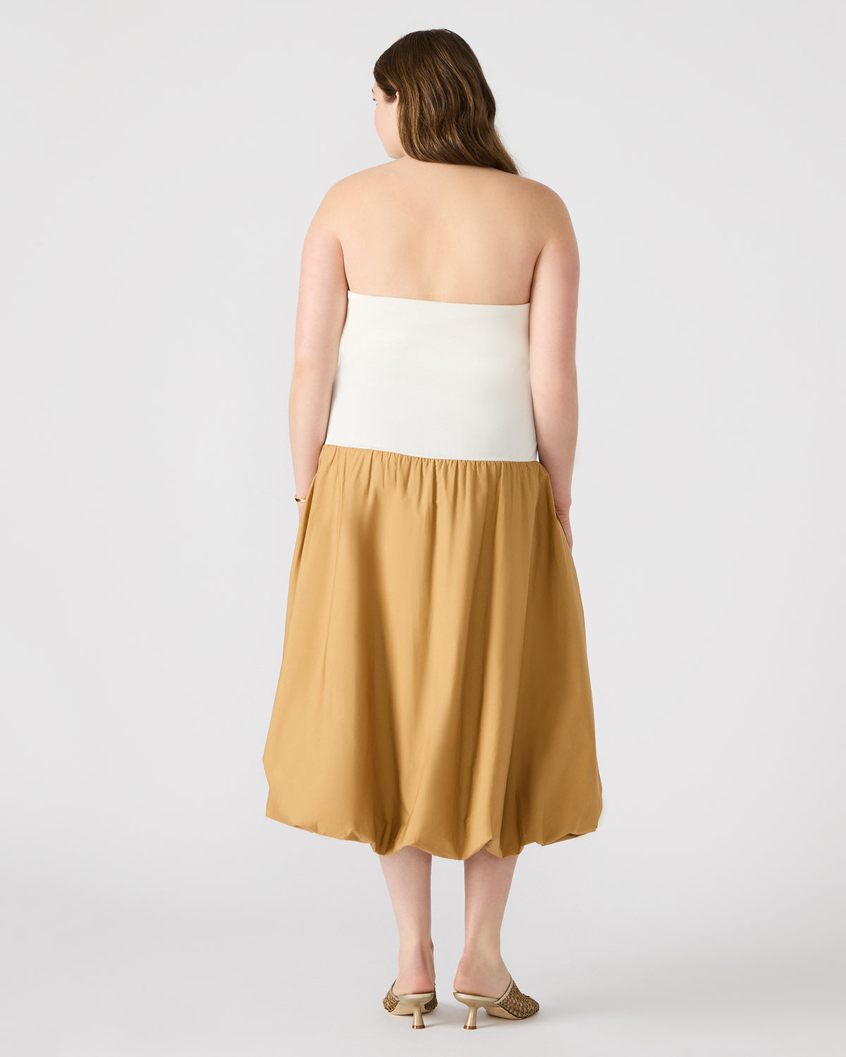 OLIVER Taupe Women's Strapless Midi Bubble Dress - Steve Madden