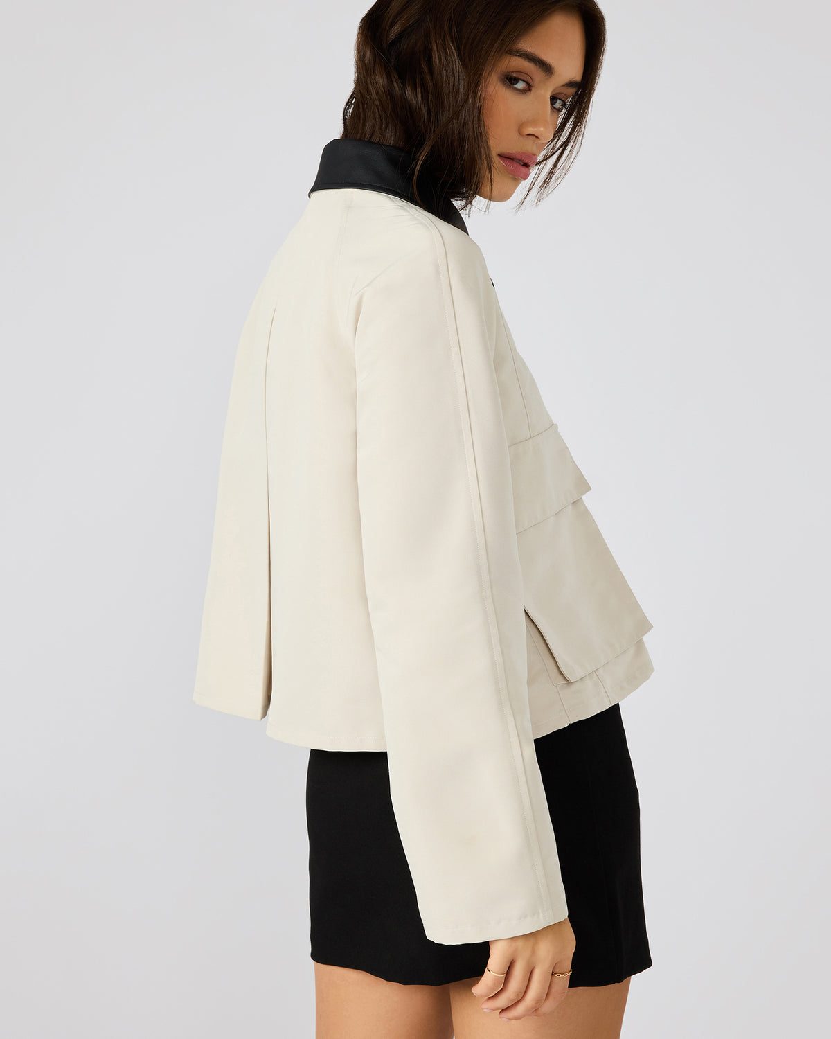 JUSTINA Barn Oatmeal Long-Sleeved Button-Up Women's Jacket - Steve Madden