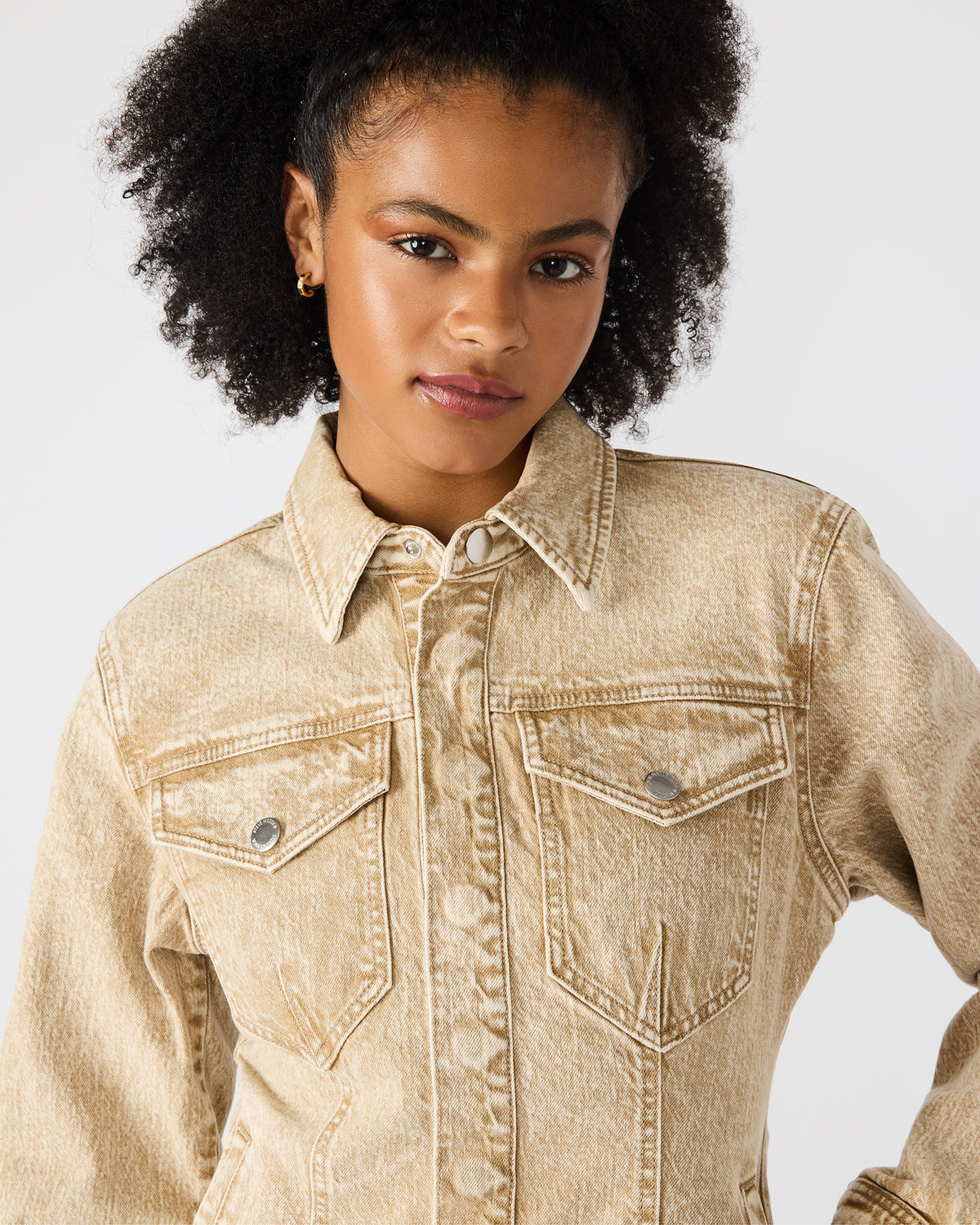 PARC Cafe Au Lait Long-Sleeved Button-Up Denim Women's Jacket - Steve Madden