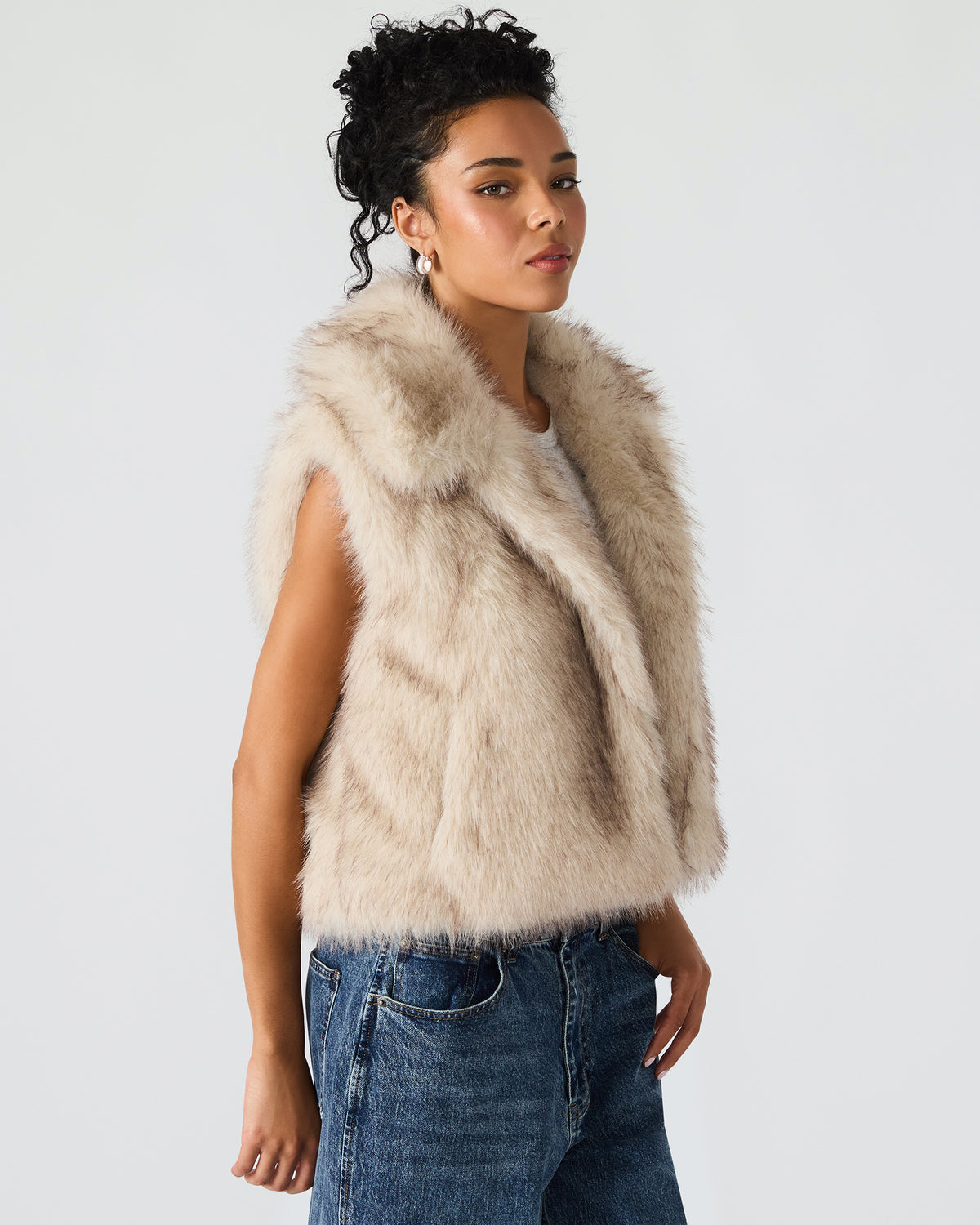 SAFIRA Natural Faux Fur Sleeveless Collared Women's Vest - Steve Madden