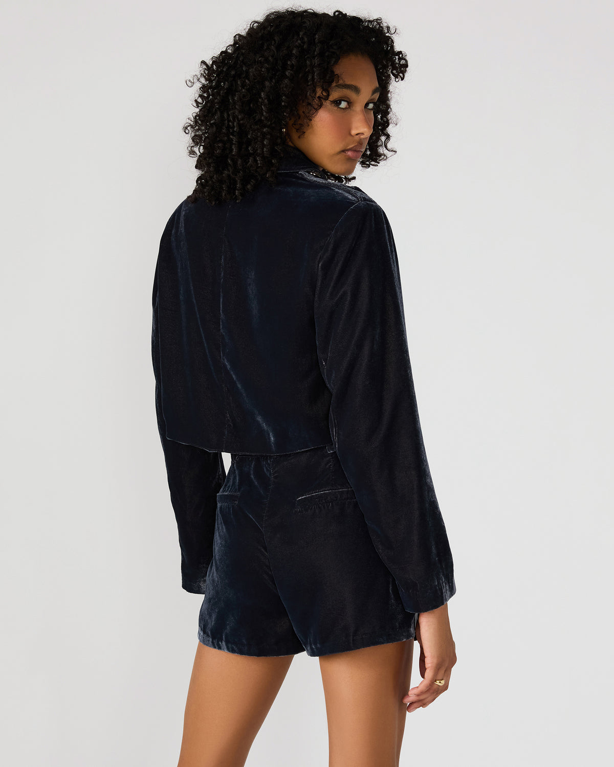TONIA Indigo Haze Velvet Button-Up Long-Sleeved Women's Blazer Jacket - Steve Madden
