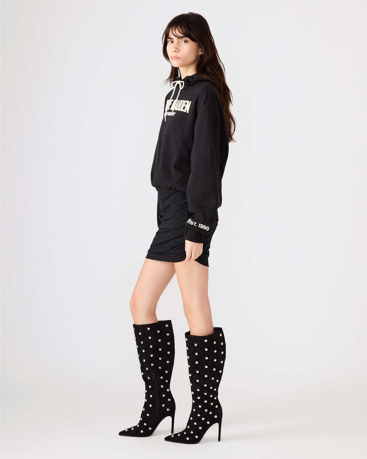 SM Black Logo Long-Sleeved Women's Hoodie - Steve Madden