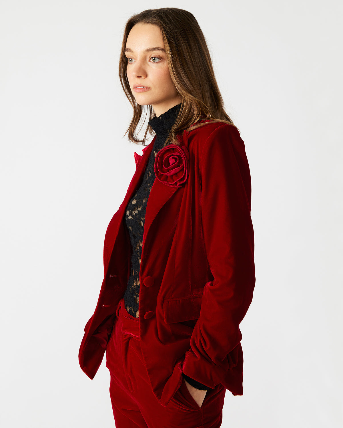 MERENE Blazer Red | Women's Long-Sleeved Button-Up Velvet Blazer - Steve Madden