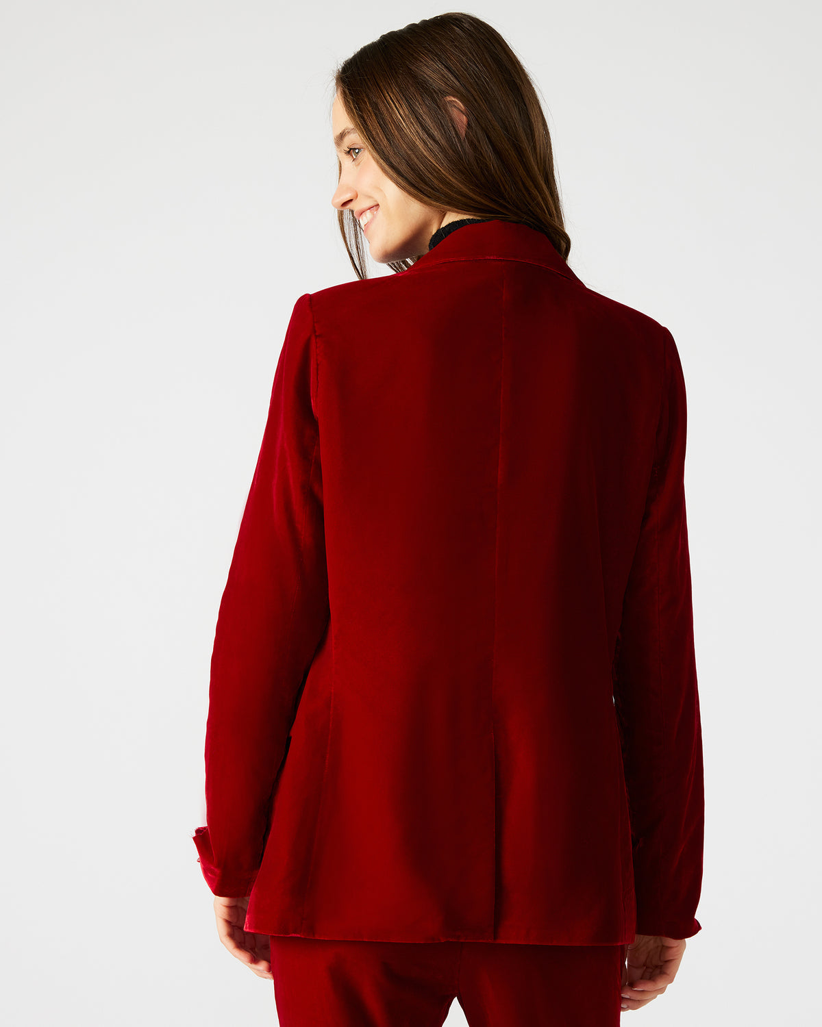MERENE Blazer Red | Women's Long-Sleeved Button-Up Velvet Blazer - Steve Madden