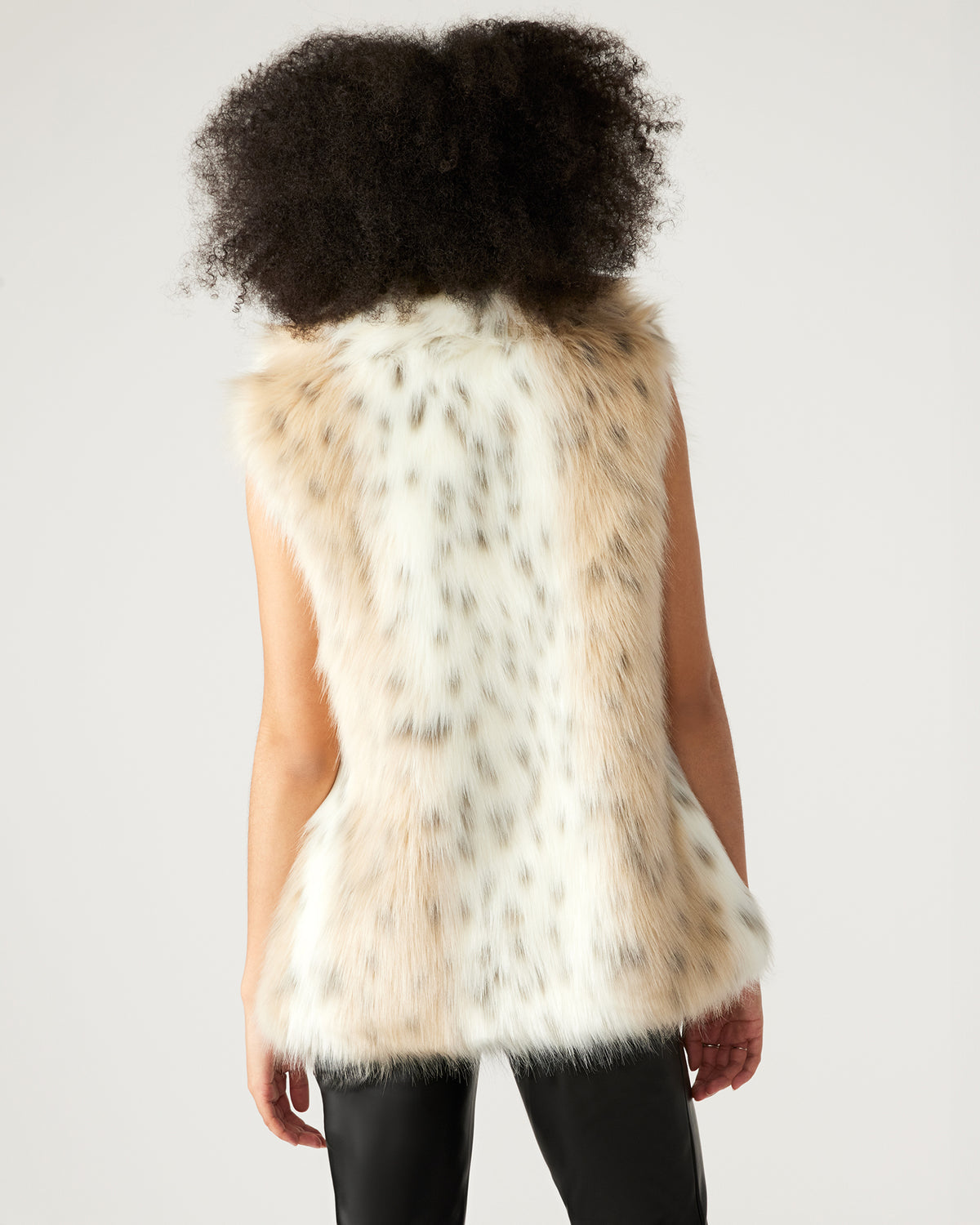 RUBICON Snow Leopard Women's Faux Fur Vest - Steve Madden