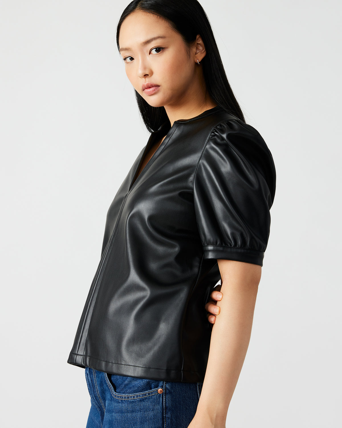 JANE Black Women's Short-Sleeved Suede Top - Steve Madden