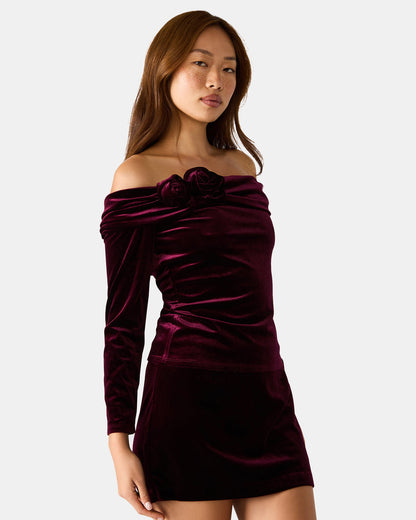 LICI Wine Long-Sleeved Velvet Rose Off-The-Shoulder Women's Top - Steve Madden