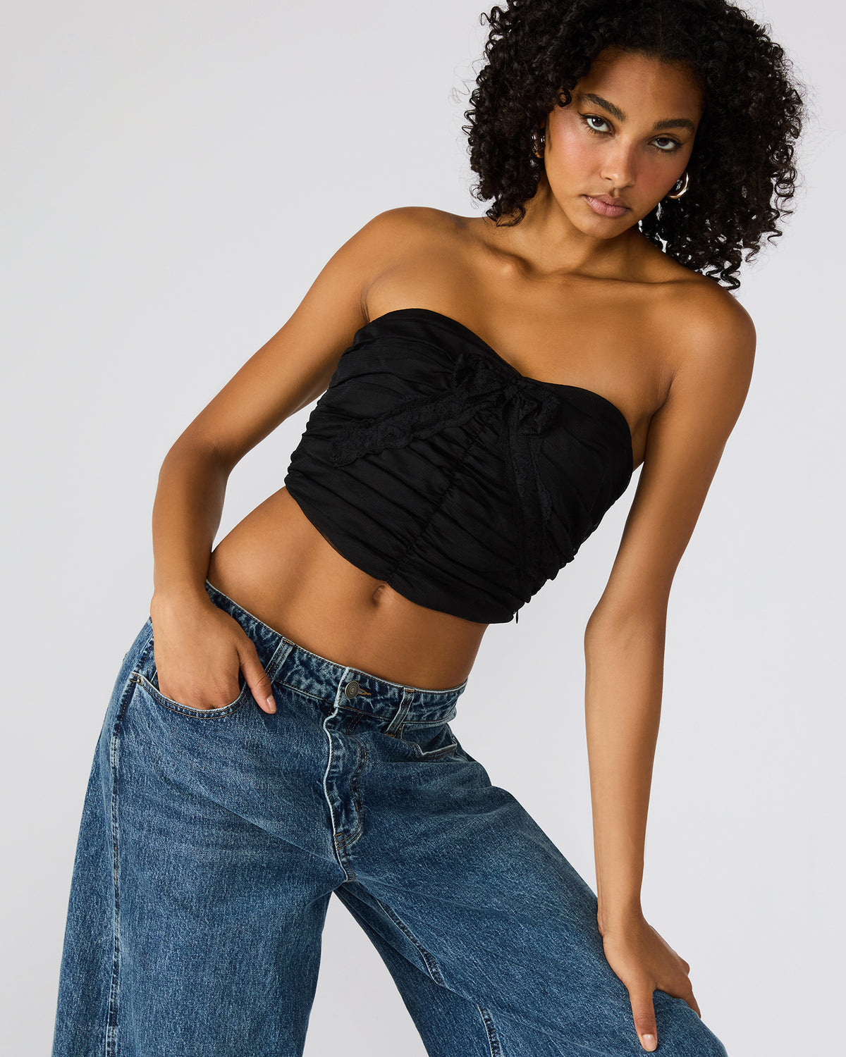 MARTINE Black Strapless Ruched Cropped Corset Women's Top - Steve Madden