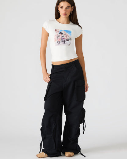 GOLDIE Antique Short-Sleeved Graphic Tee Form-Fitting Women's Top - Steve Madden