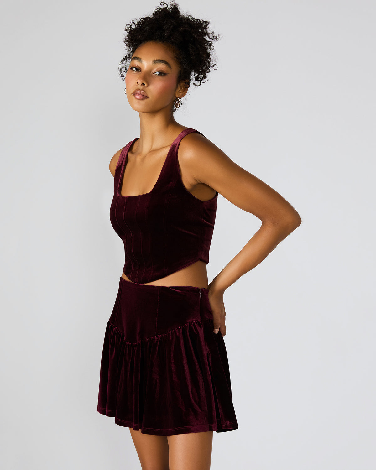 ARYANNA Wine Cropped Velvet Women's Top - Steve Madden