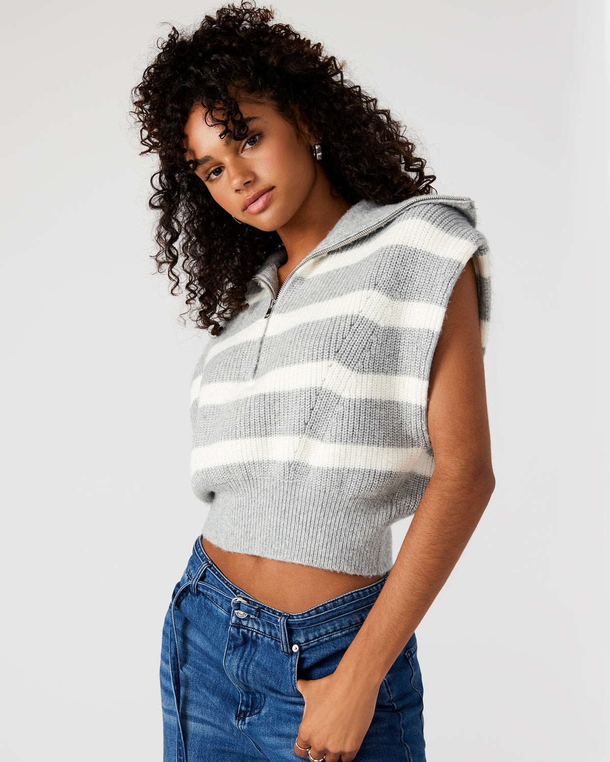 EASTON Sweater Grey | Sleeveless Hooded Sweater - Steve Madden