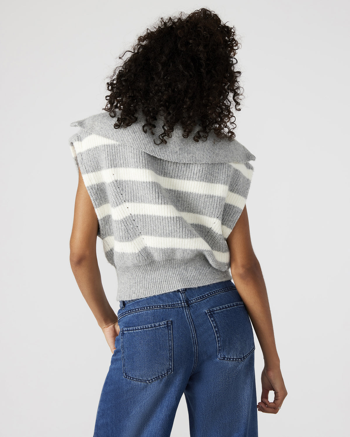 EASTON Sweater Grey | Sleeveless Hooded Sweater - Steve Madden