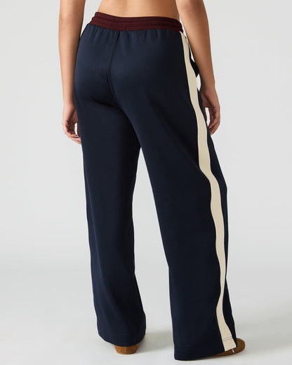 DAISY Midnight Athletic Tie-Front Matching Set Women's Pants - Steve Madden