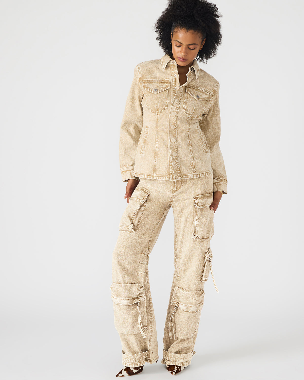 DUO Cafe Au Lait Women's Utility Cargo Pants - Steve Madden