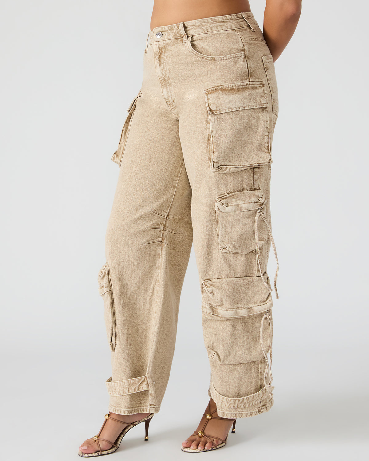 DUO Cafe Au Lait Women's Utility Cargo Pants - Steve Madden