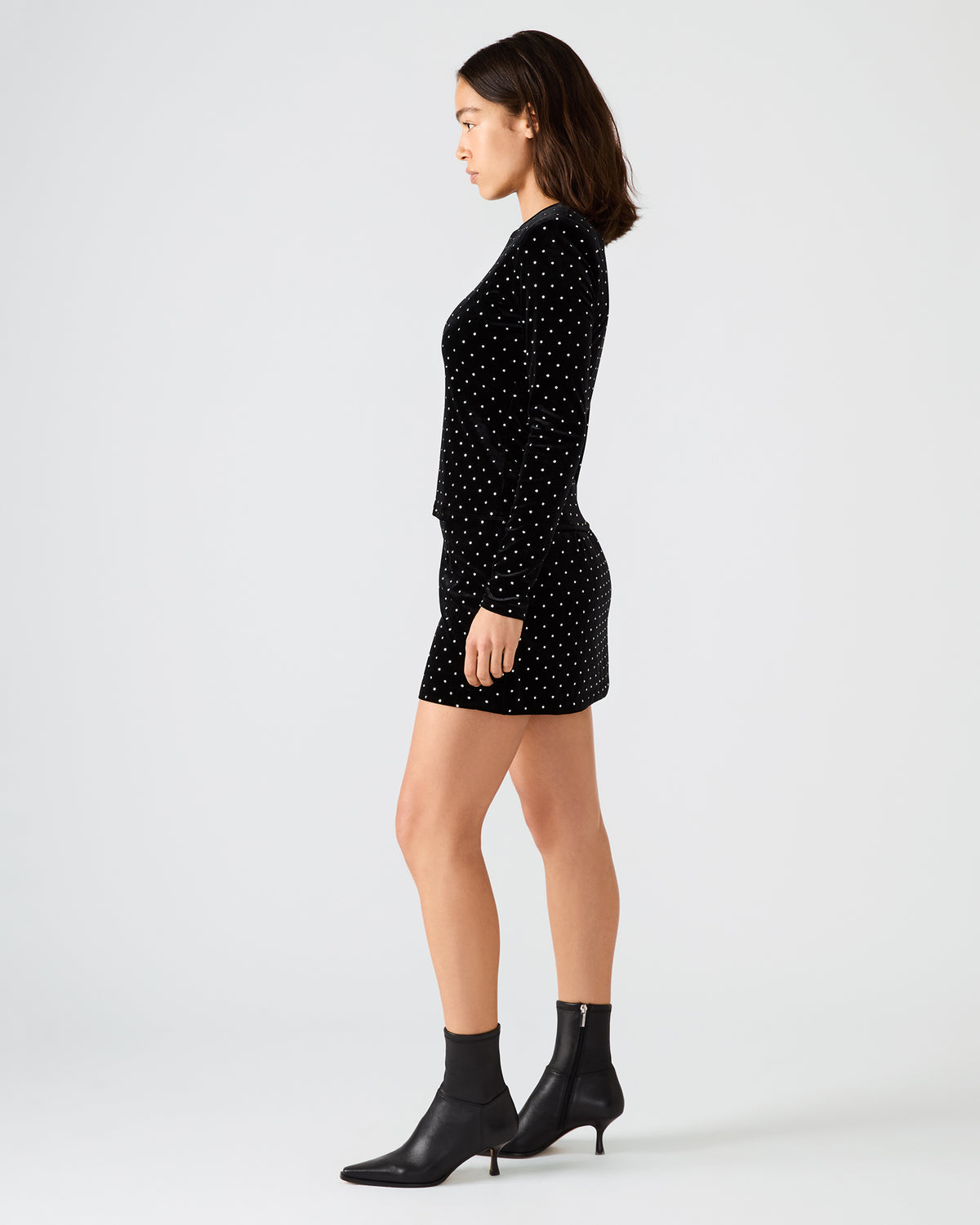 CINDI Black Studded Velvet Rhinestone Embellished Women's Skirt - Steve Madden