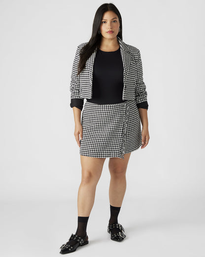 LEON Black/White Women's Wrap Mini Skirt - Steve Madden