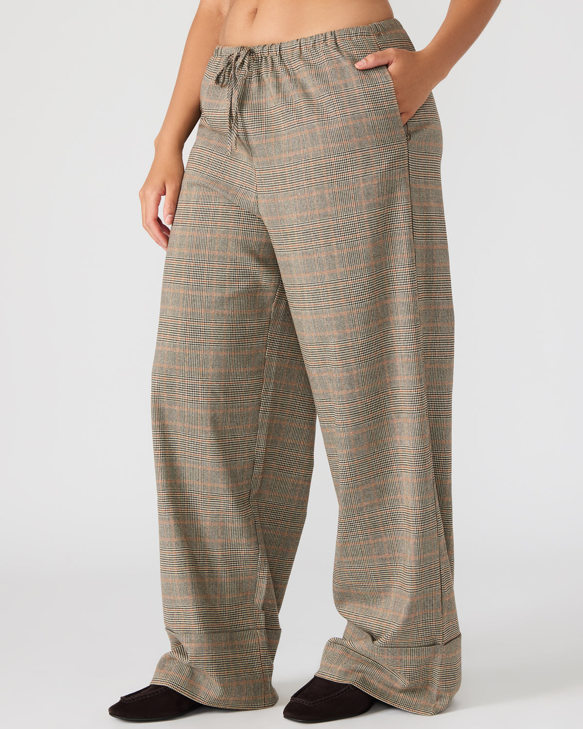 IDRA Brown Pull-On Tie-Front Cuffed Plaid Women's Pants - Steve Madden