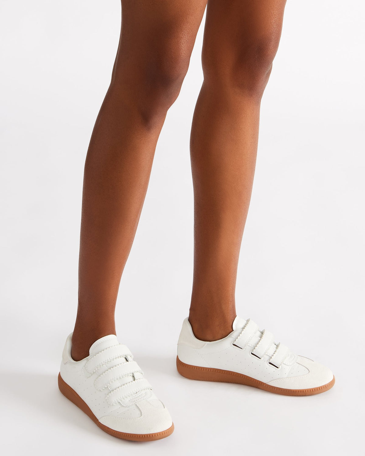 MOMENTUM Mesh Black Women's Velcro Low-Top Sneakers - Steve Madden